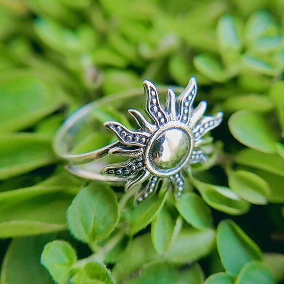 Sterling Silver Sun Ring, Large Sun Ring, 925 Silver, Sunshine Sunset Ring, - Picture 3 of 10